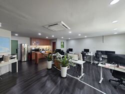 Tank Road (D9), Office #572529231